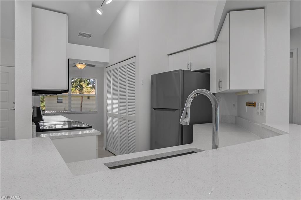 226026418 Property Photo 11