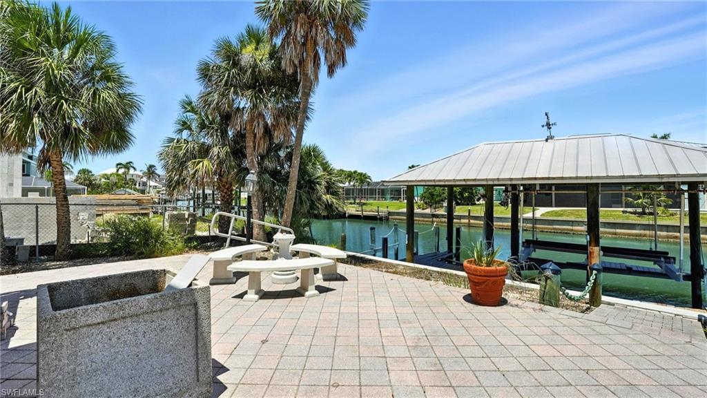 8363 Estero Blvd Property Photo 30