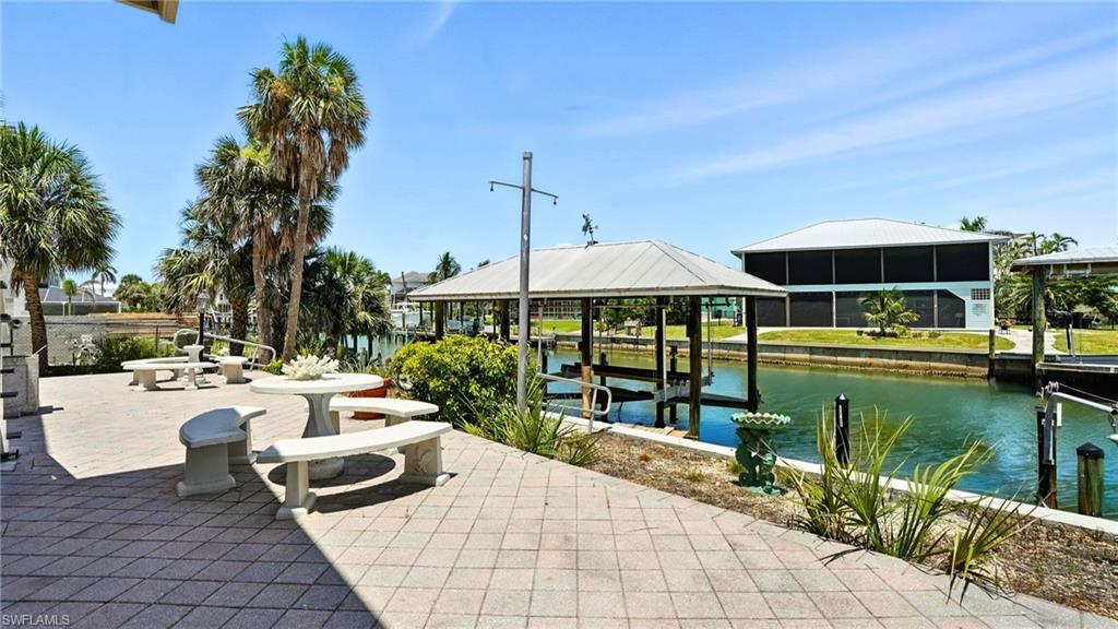 8363 Estero Blvd Property Photo 31