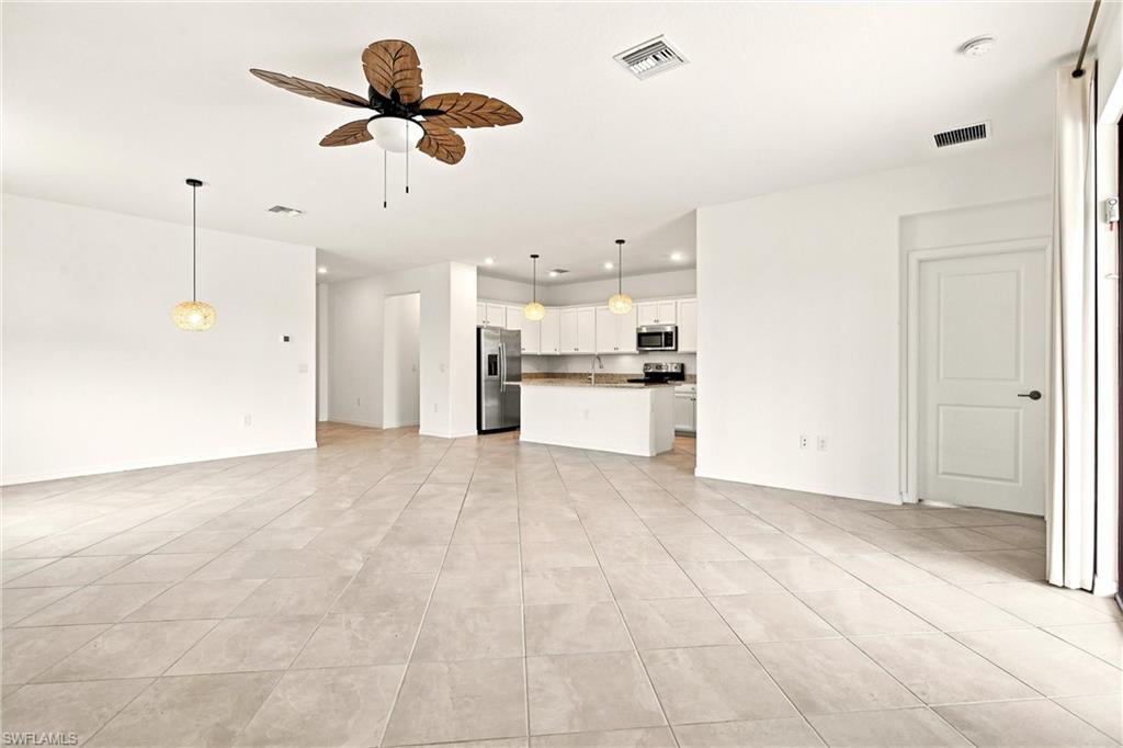 14636 Portico Blvd Property Photo 11