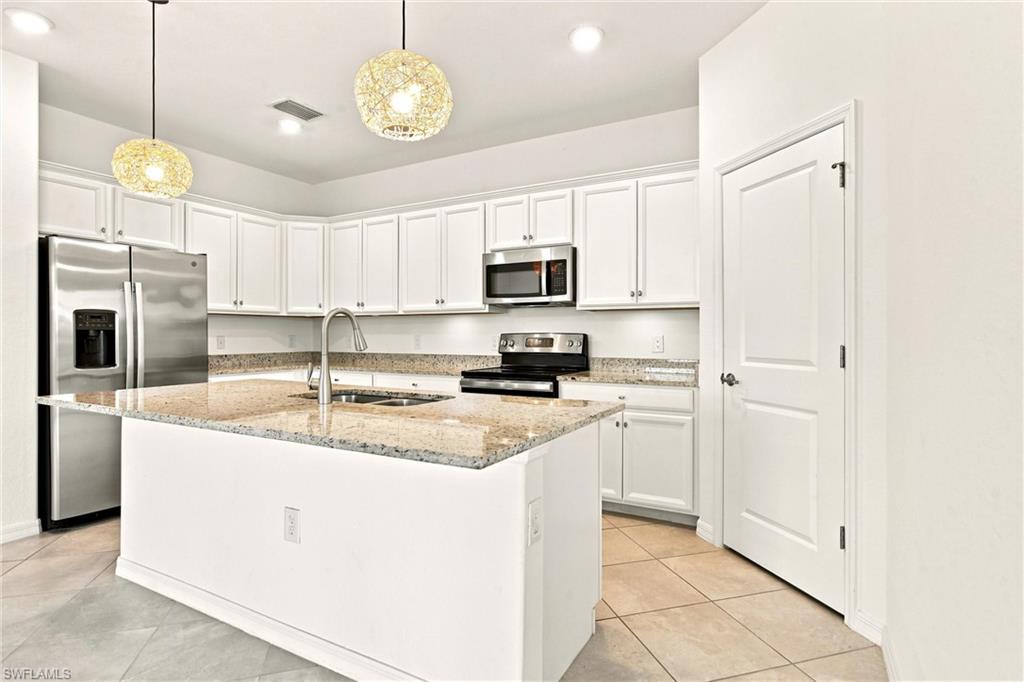 14636 Portico Blvd Property Photo 14