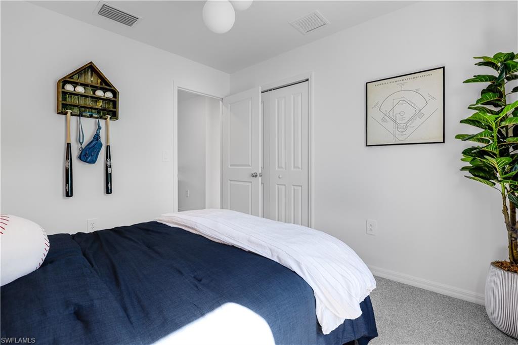 16042 Palos Verdes St Property Photo 24