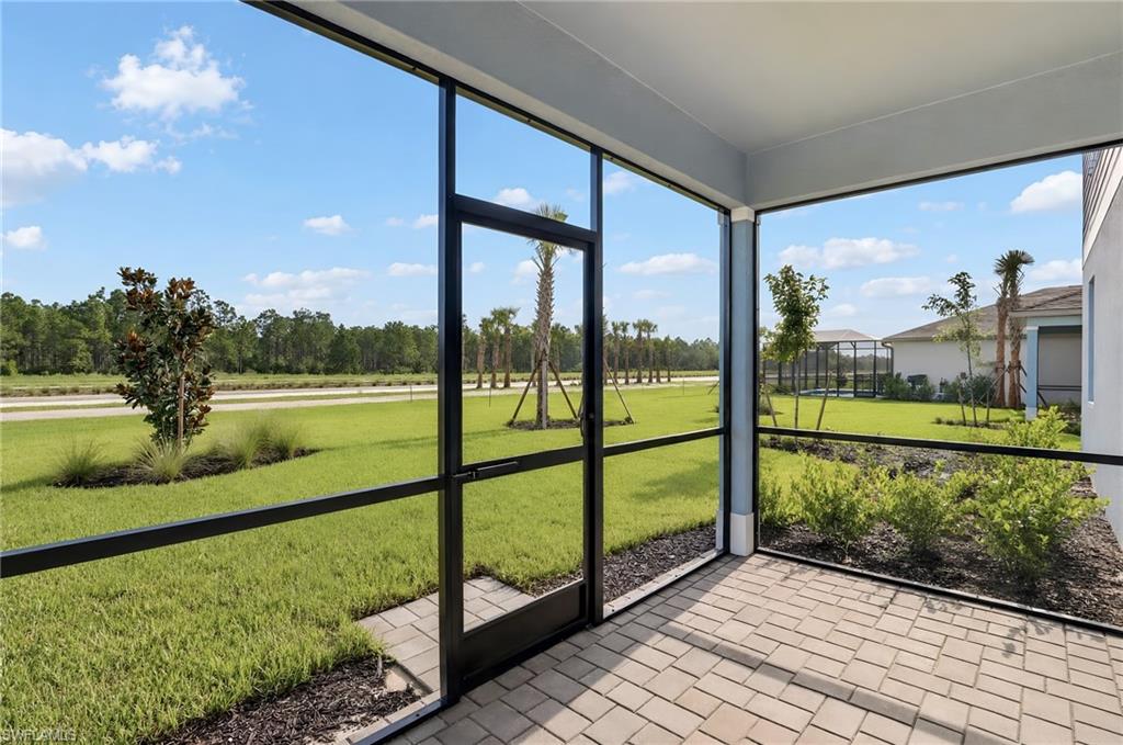 45060 Pipevine Cir Property Photo 3