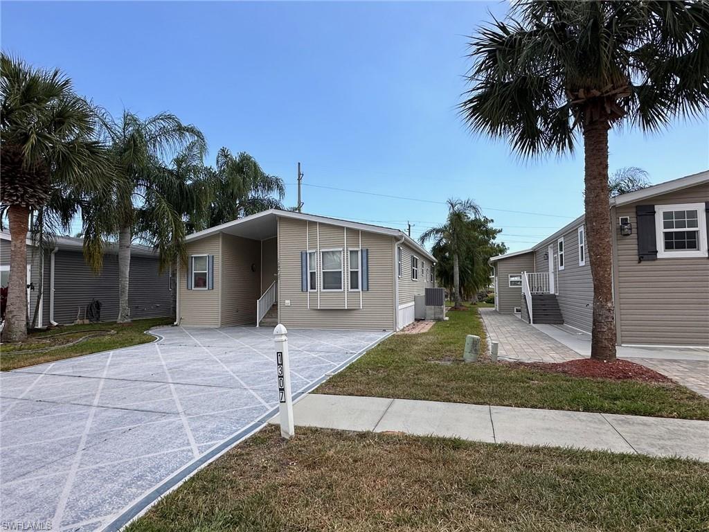 1307 Silver Lakes Blvd Property Photo 2