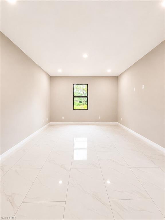 4602 Inez Ave S Property Photo 15