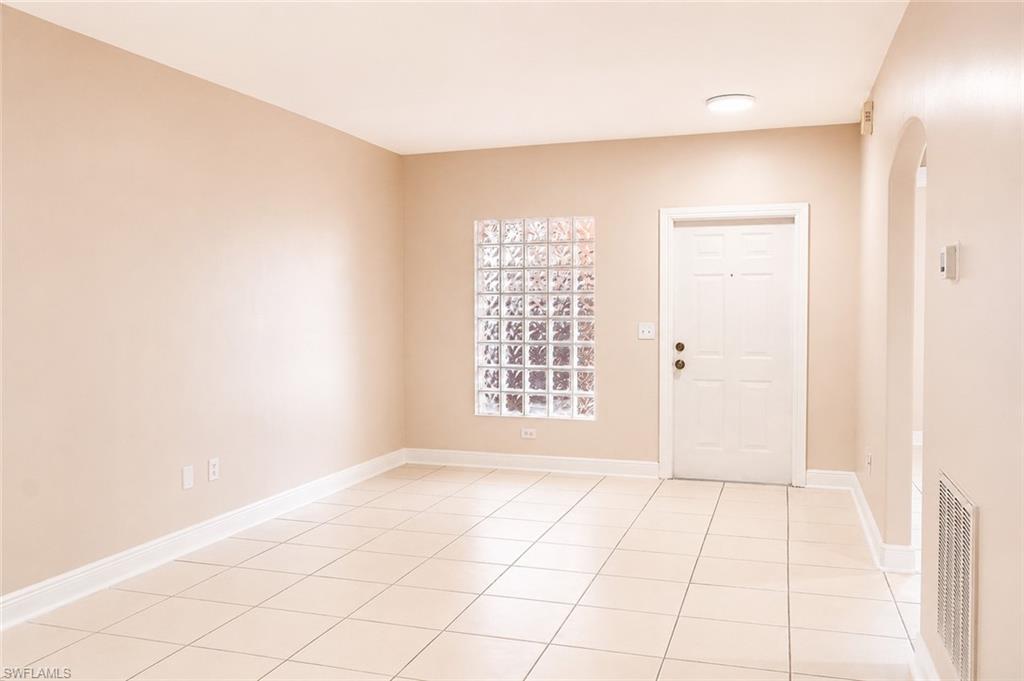 4110 Castilla Cir 105 Property Photo 7