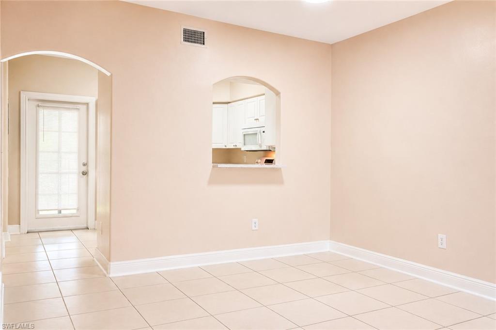 4110 Castilla Cir 105 Property Photo 8