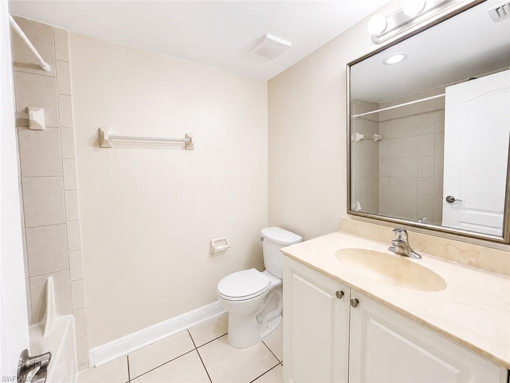 4110 Castilla Cir 105 Property Photo 14