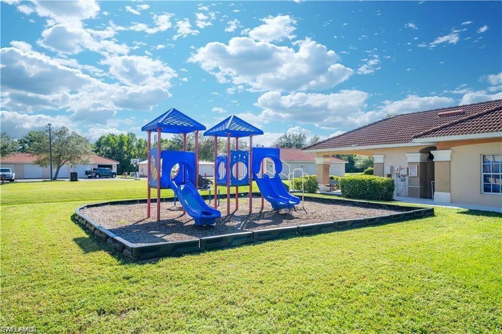 4110 Castilla Cir 105 Property Photo 22