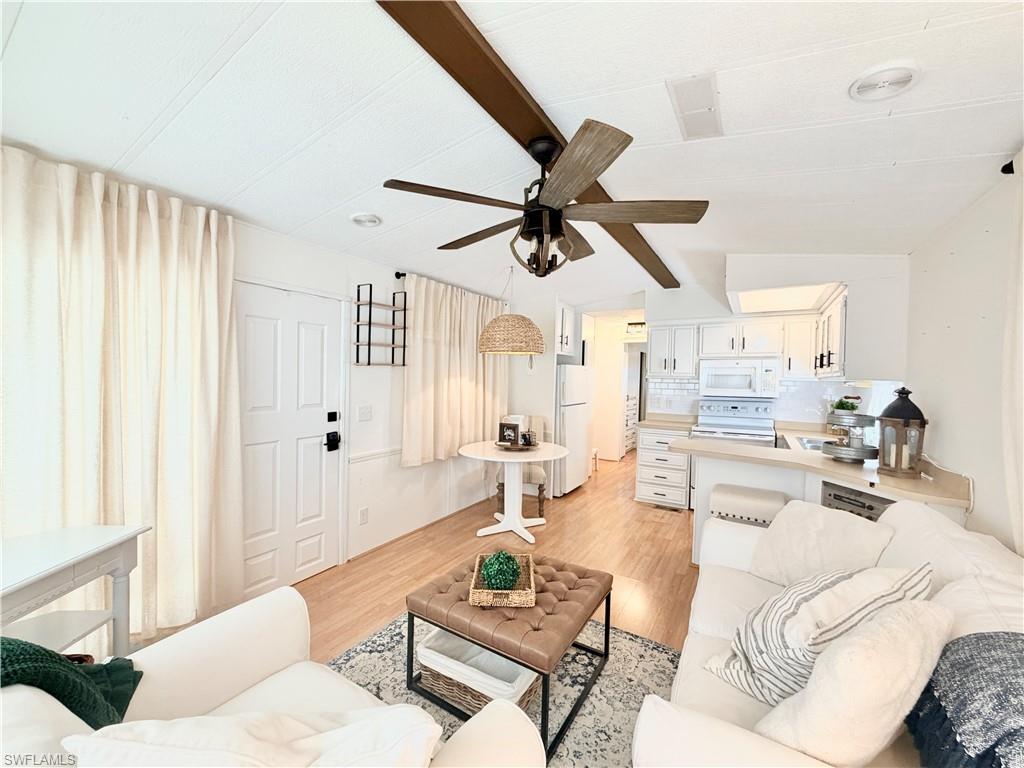 4520 Robert E Lee Blvd E Property Photo 4