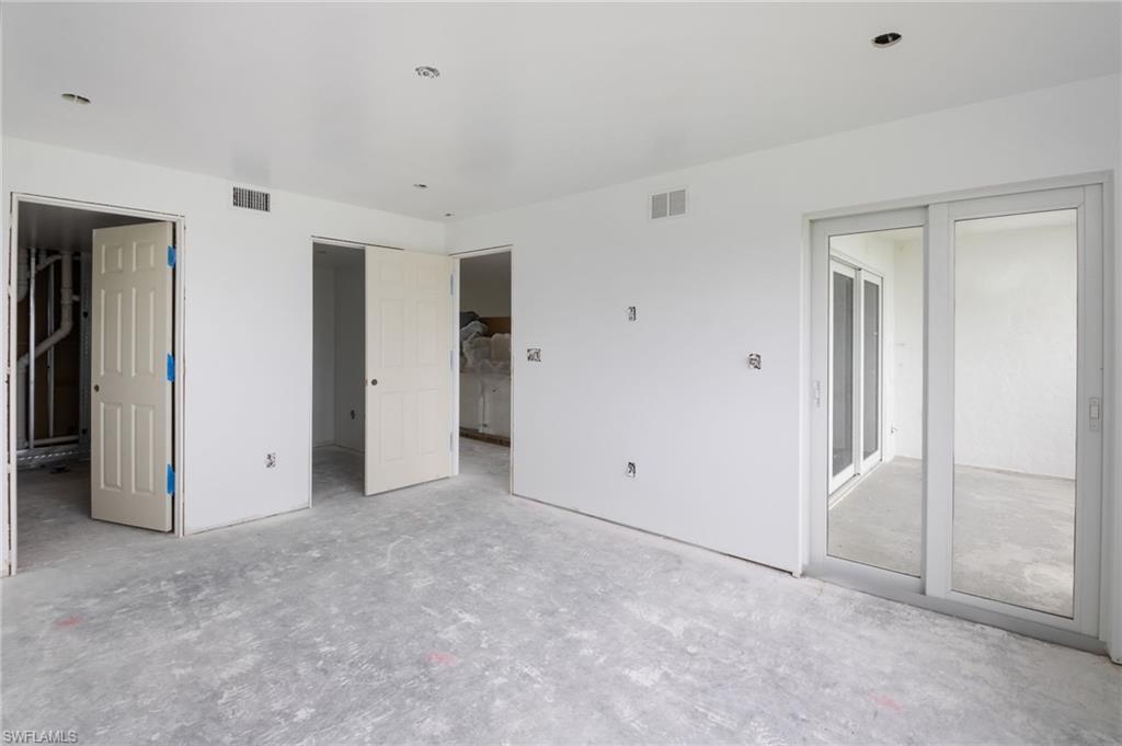 6900 Estero Blvd 104 Property Photo 10