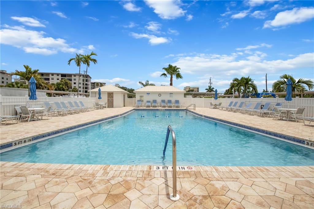 6900 Estero Blvd 104 Property Photo 27
