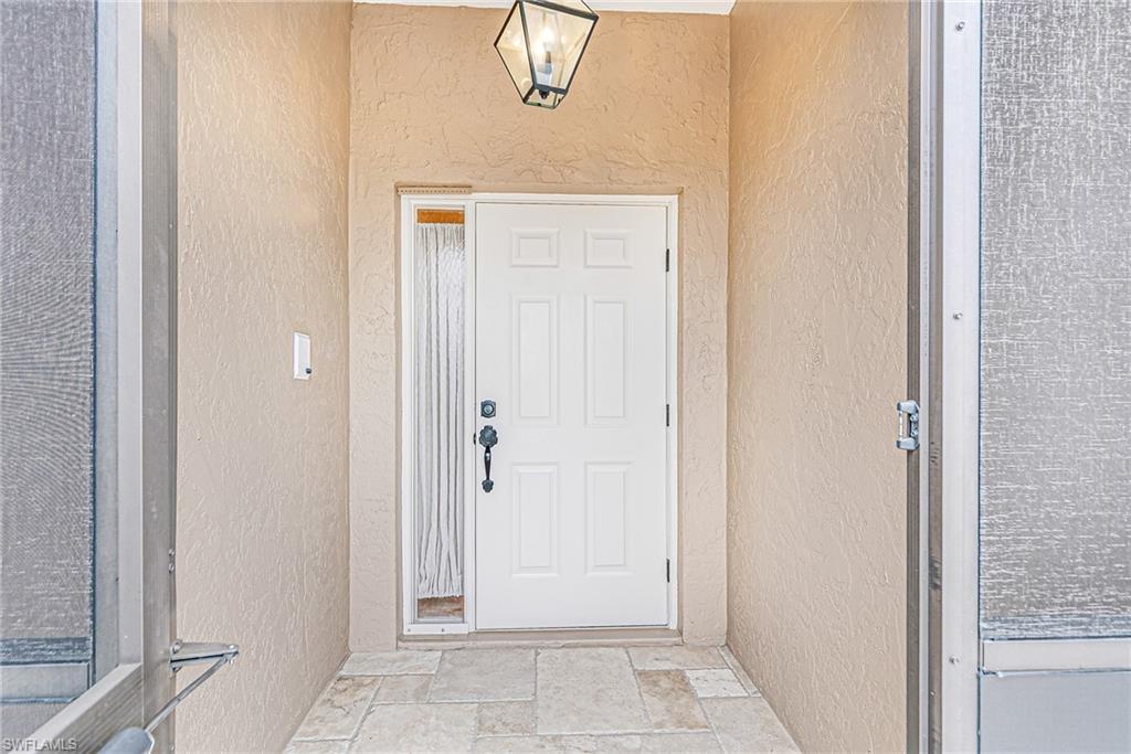 401 Candlewick Cir E Property Photo 3