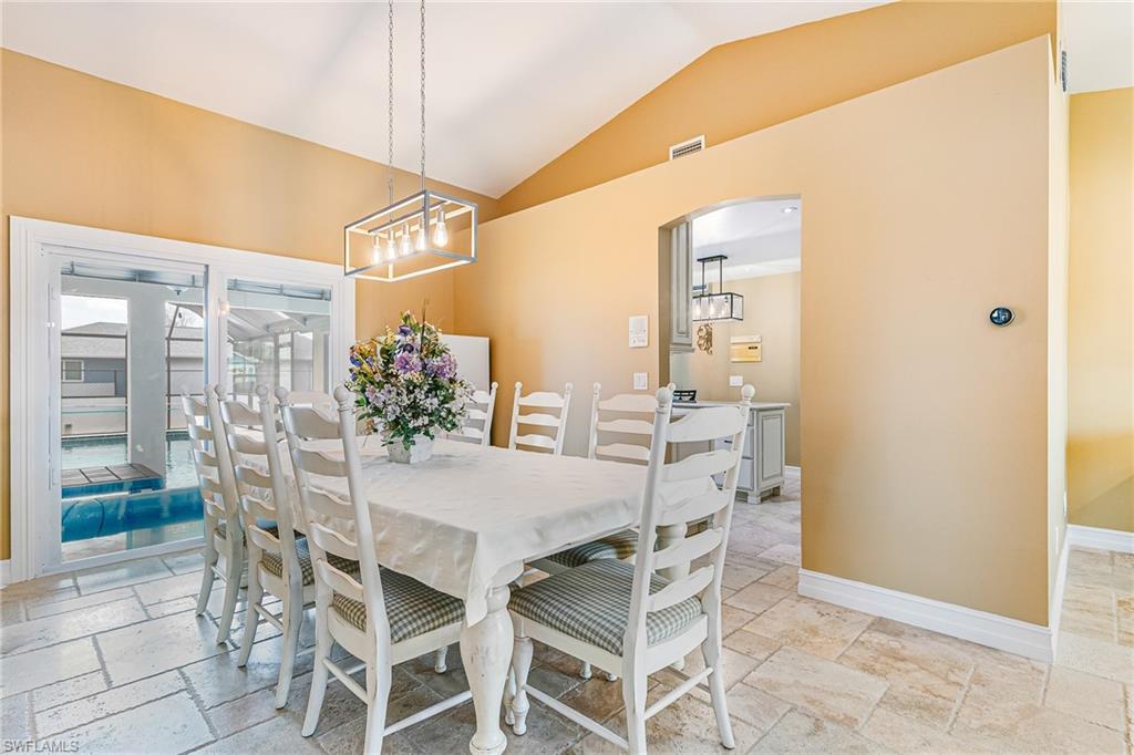 401 Candlewick Cir E Property Photo 4