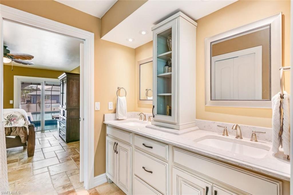 401 Candlewick Cir E Property Photo 11