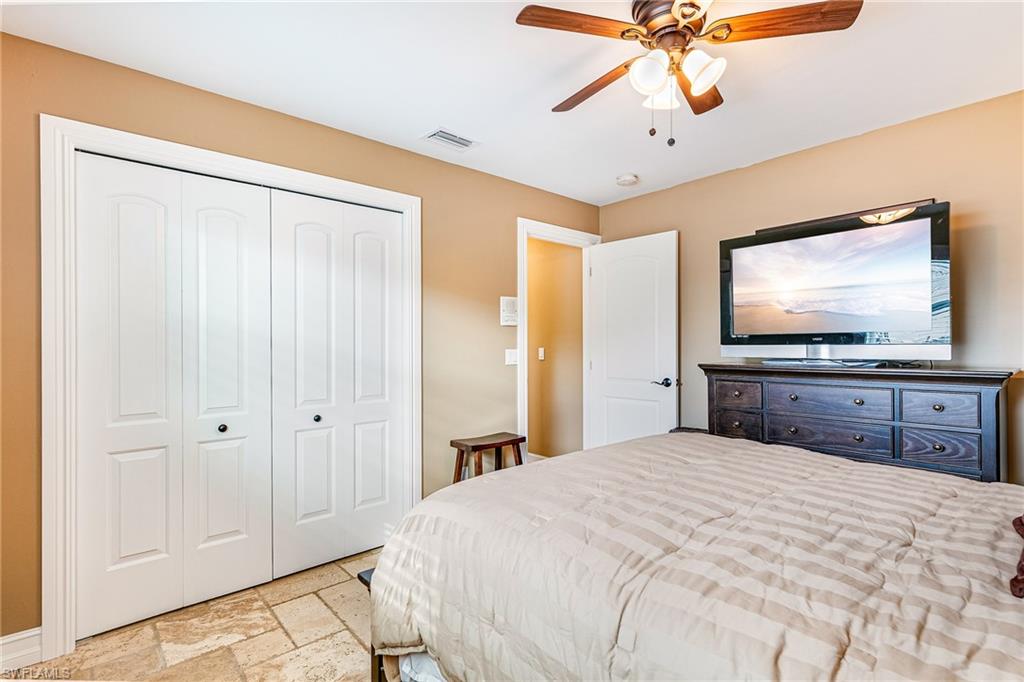 401 Candlewick Cir E Property Photo 17