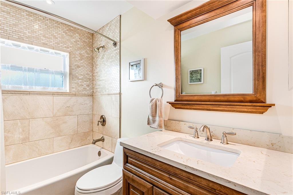 401 Candlewick Cir E Property Photo 18