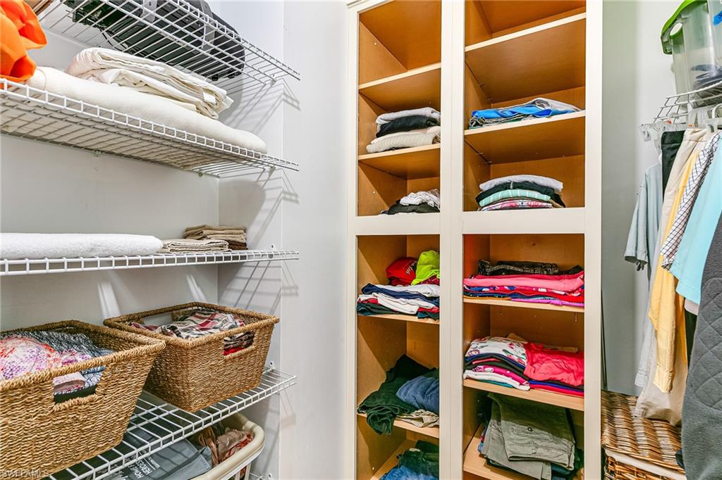 401 Candlewick Cir E Property Photo 21