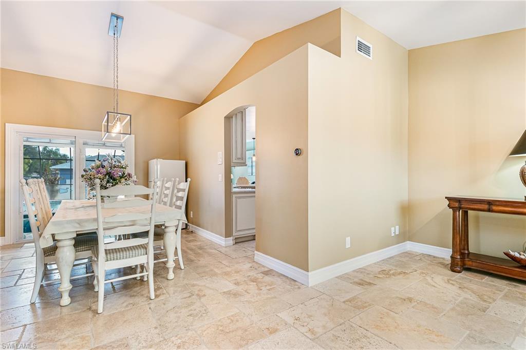 401 Candlewick Cir E Property Photo 27