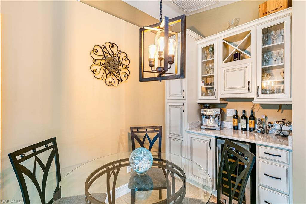 401 Candlewick Cir E Property Photo 30
