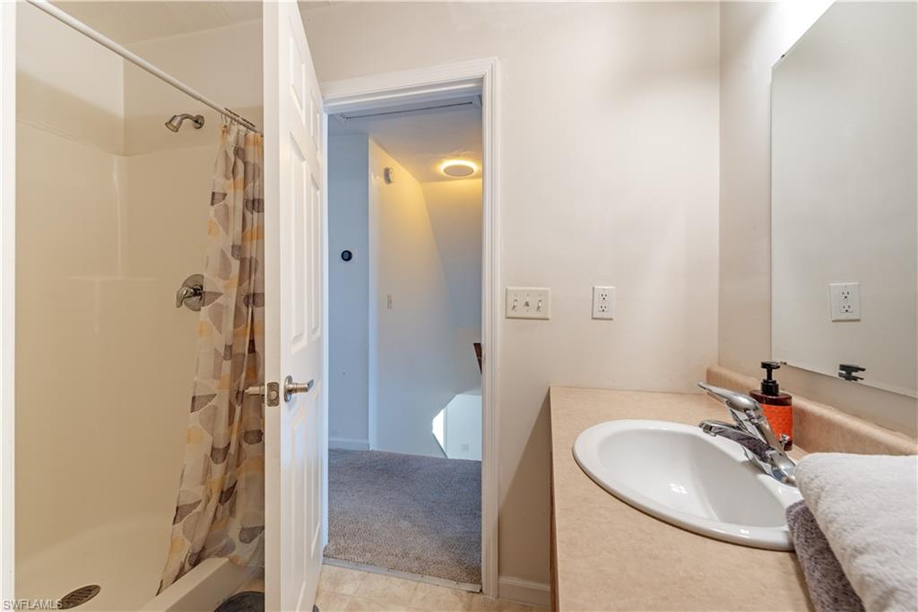 481 Leawood Cir Property Photo 4