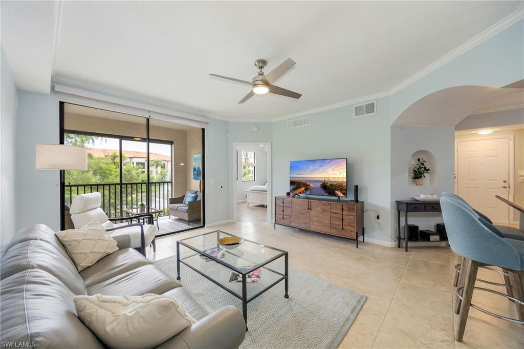 12960 Positano Cir 202 Property Photo 11