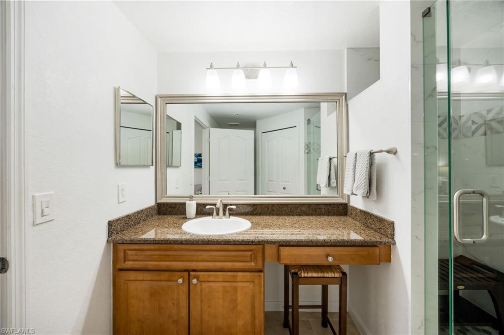 12960 Positano Cir 202 Property Photo 20