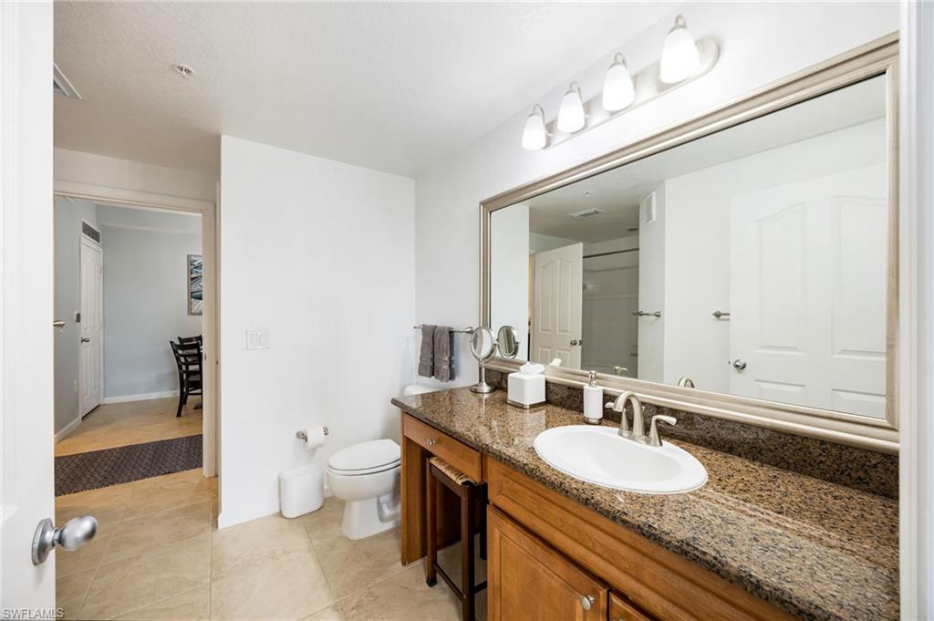 12960 Positano Cir 202 Property Photo 27