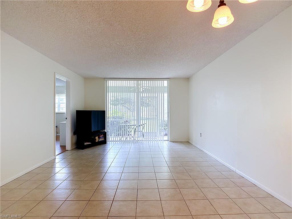 100 Forest Lakes Blvd 109 Property Photo 14