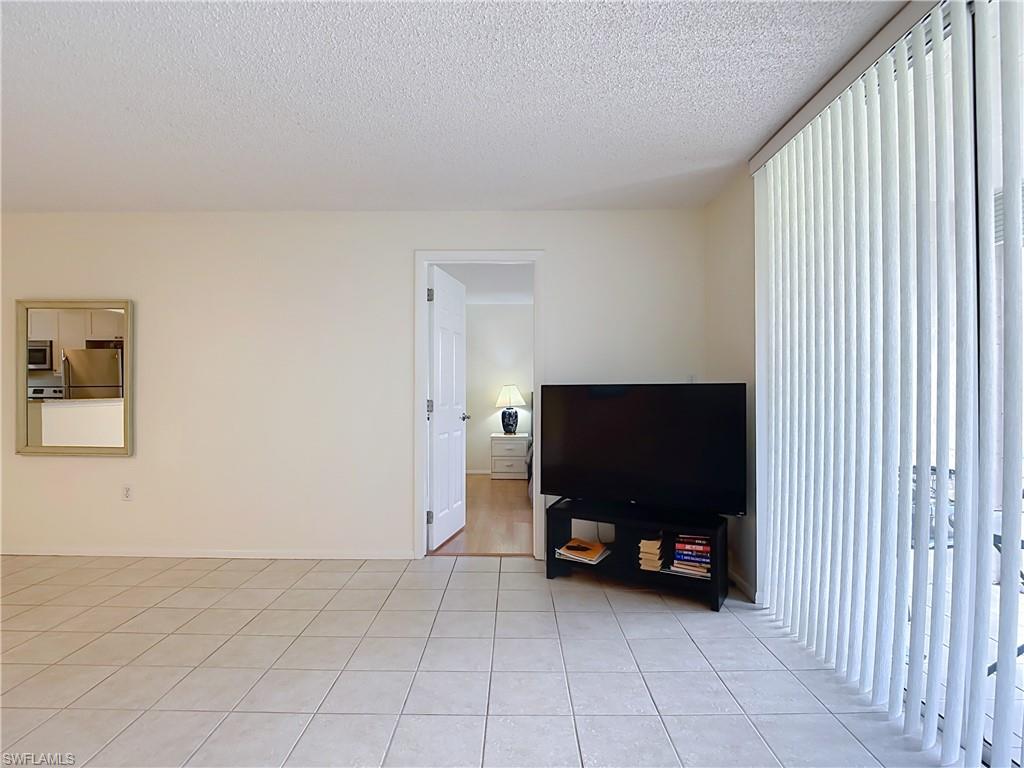 100 Forest Lakes Blvd 109 Property Photo 16