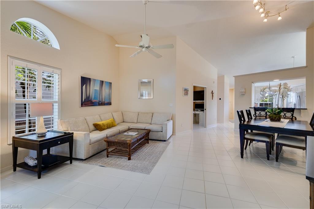 8420 Excalibur Cir R12 Property Photo 8