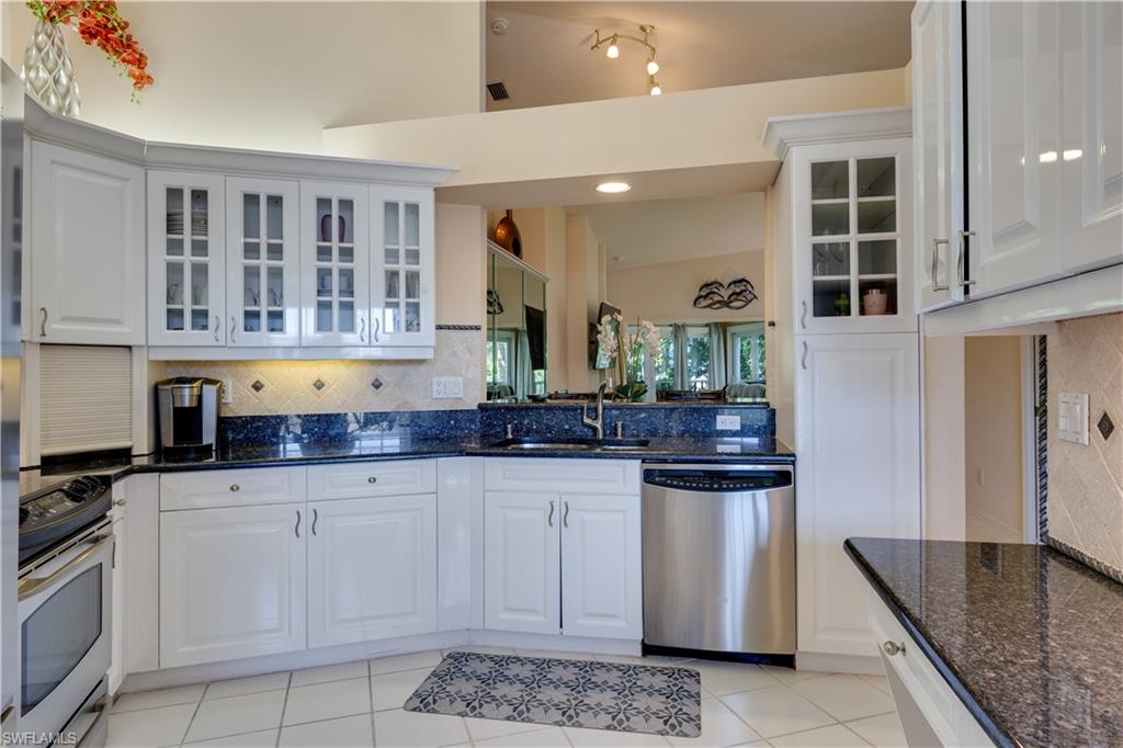 8420 Excalibur Cir R12 Property Photo 13