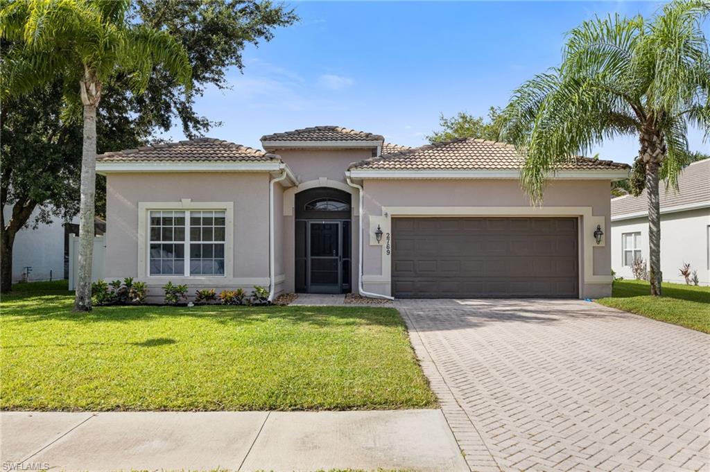 2769 Inlet Cove Ln W Property Photo 1