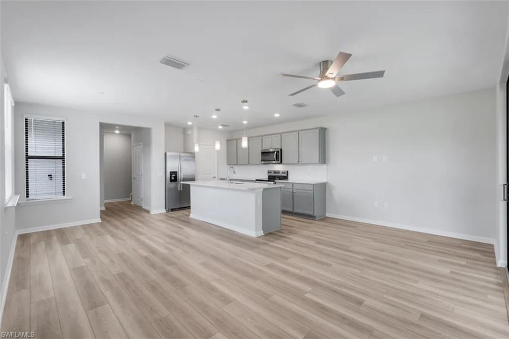 27907 Radiant Ct Property Photo 8