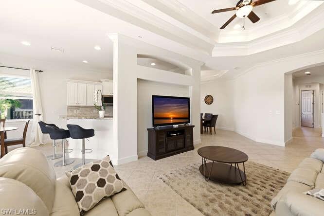 10351 Glastonbury Cir 202 Property Photo 13