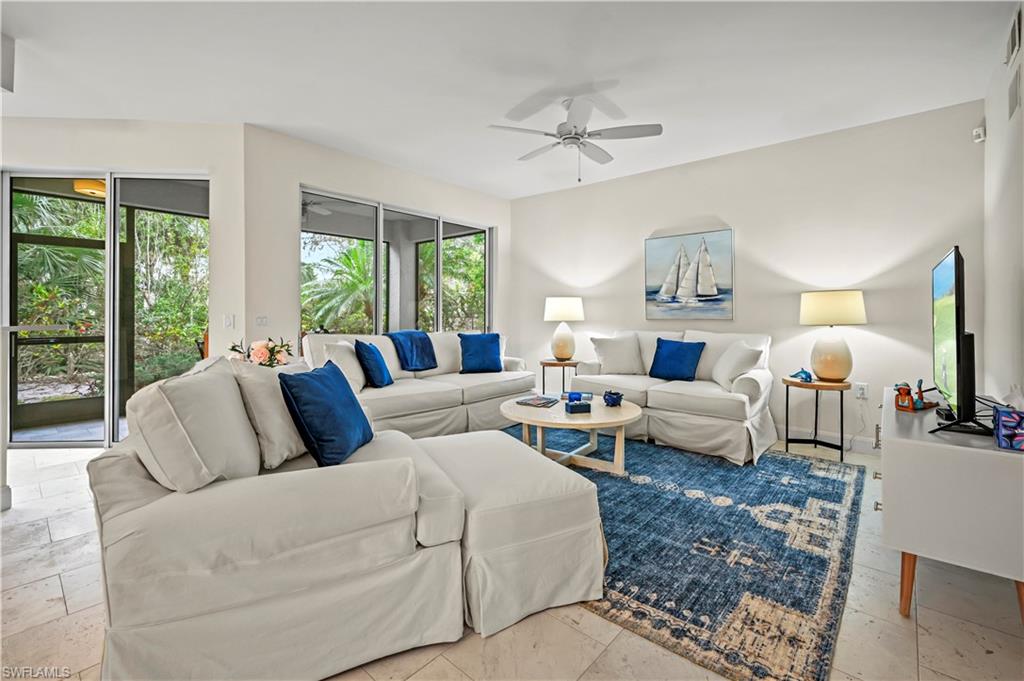 20940 Island Sound Cir 105 Property Photo 3