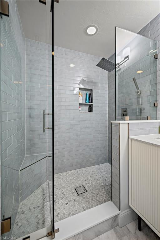 20940 Island Sound Cir 105 Property Photo 16