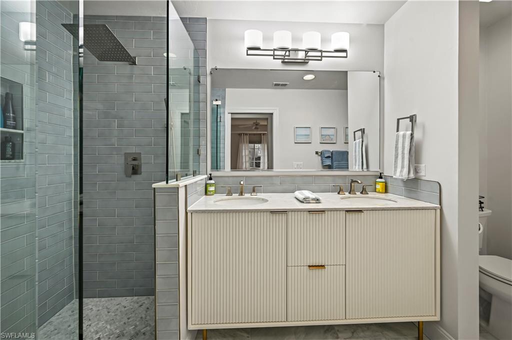 20940 Island Sound Cir 105 Property Photo 17