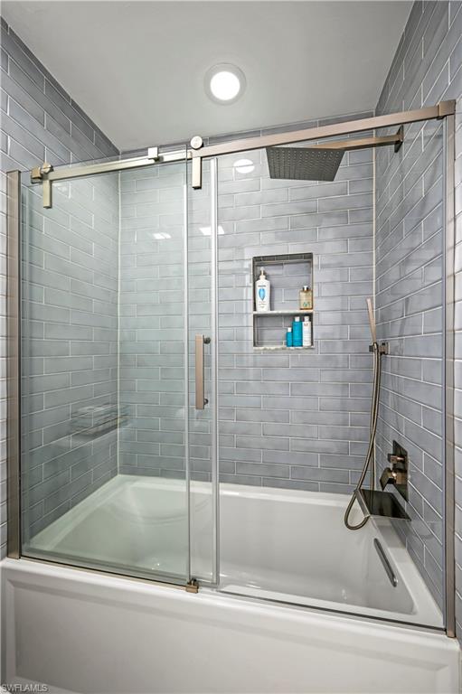 20940 Island Sound Cir 105 Property Photo 19