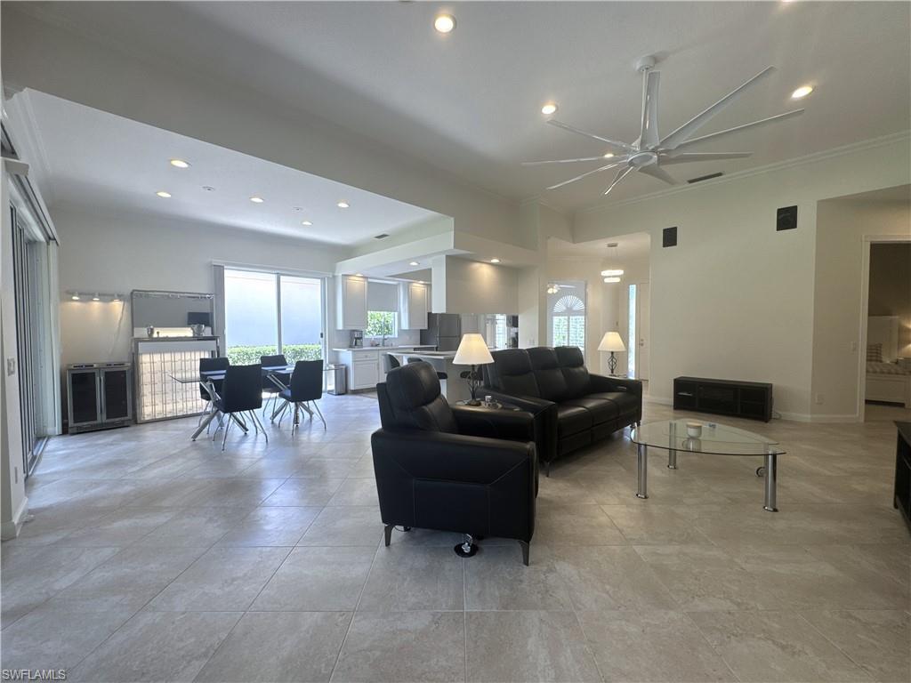 4402 Novato Ct Property Photo 3