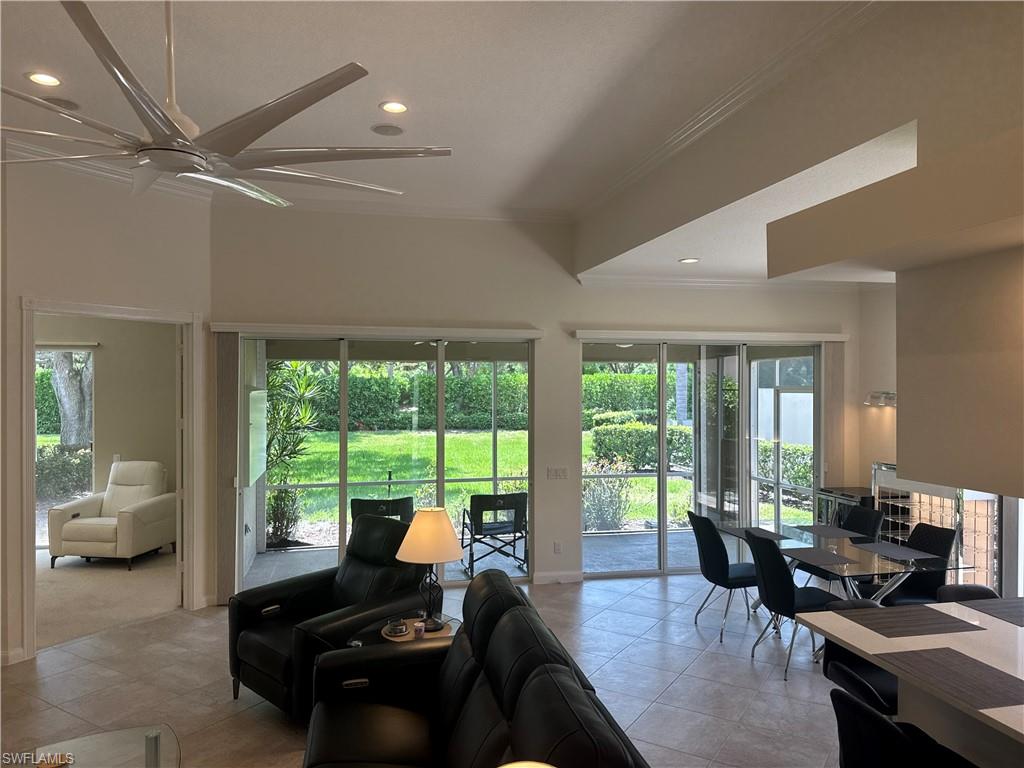 4402 Novato Ct Property Photo 4