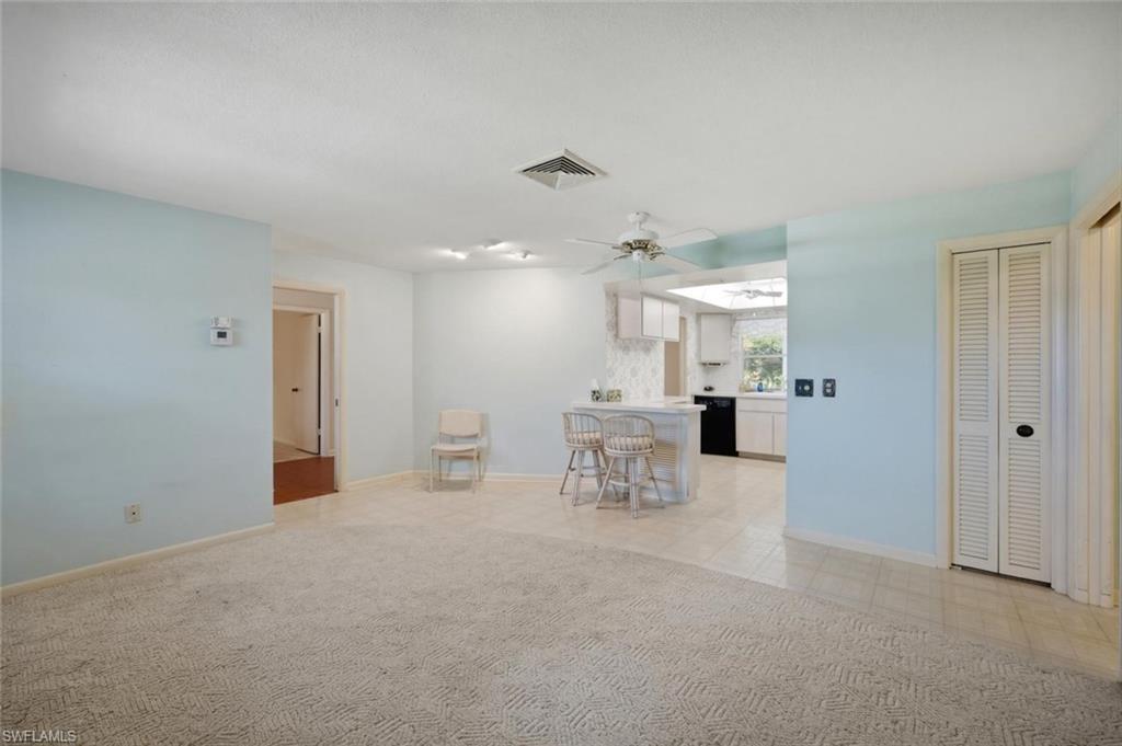 4443 Lakewood Blvd Property Photo 14