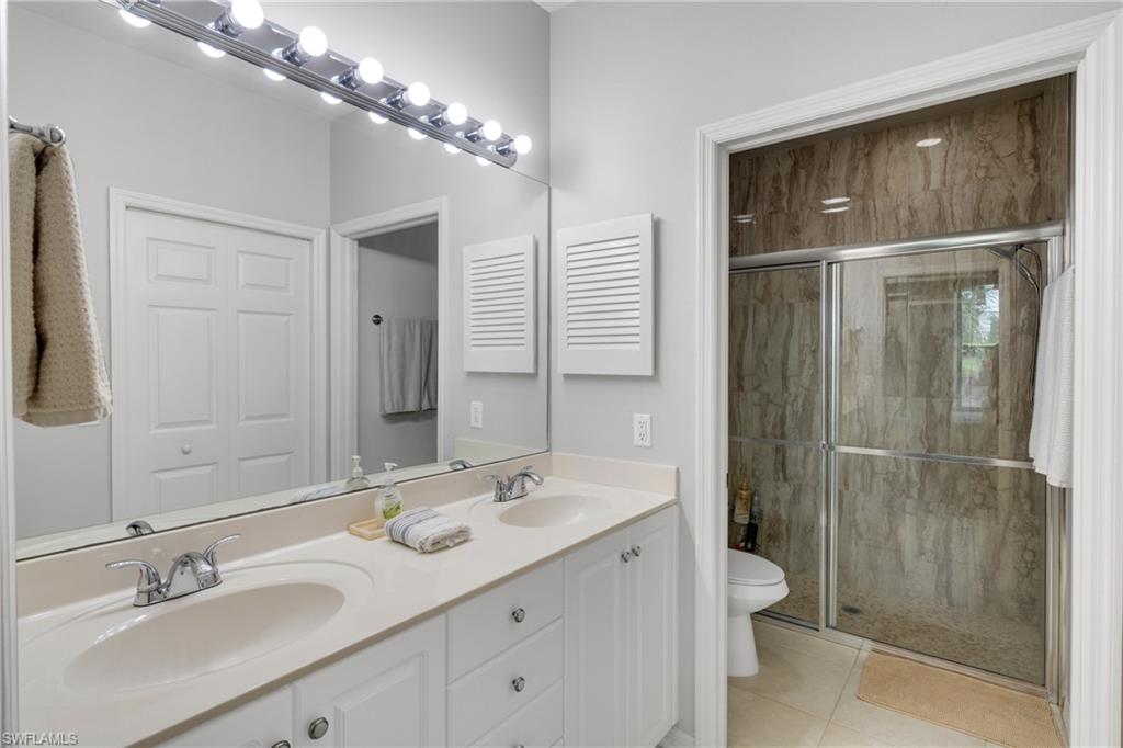 1320 Charleston Square Dr 103 Property Photo 37