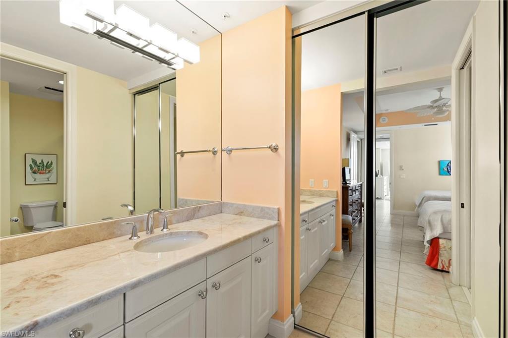 5000 Royal Marco Way 831 Property Photo 32