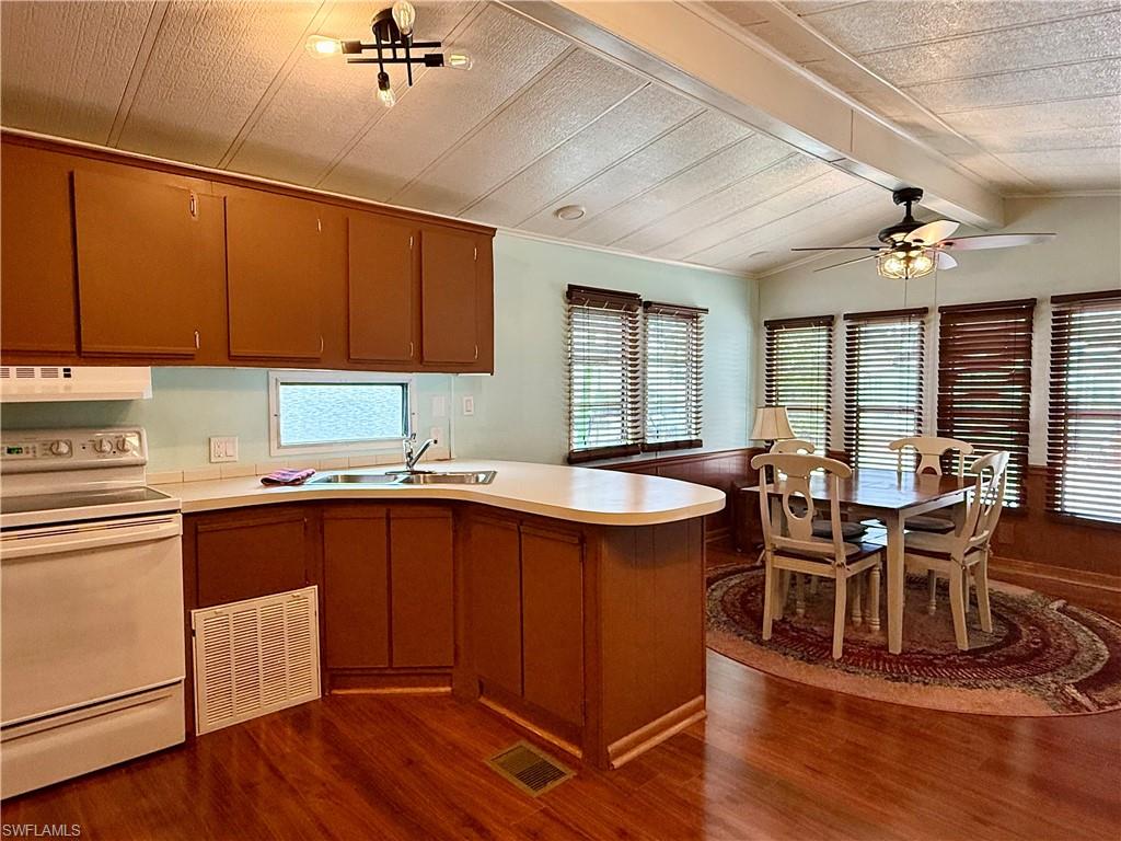 169 Panther Pass Cir 169 Property Photo 10
