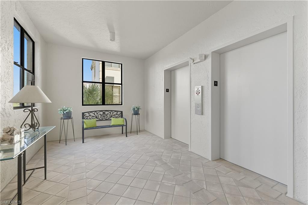 7040 Pelican Bay Blvd 401 Property Photo 2