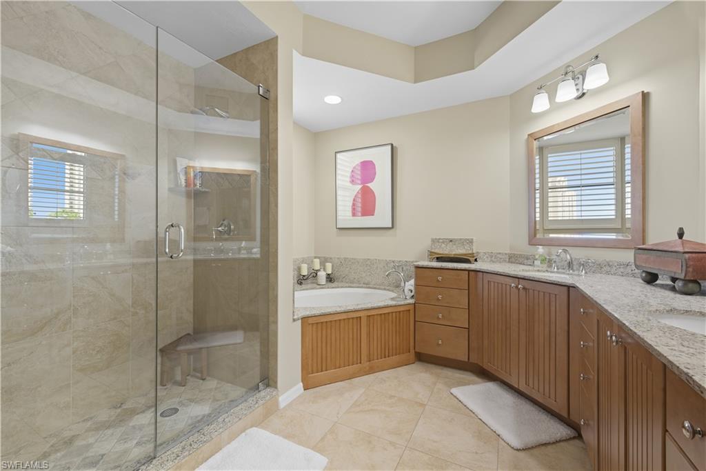7040 Pelican Bay Blvd 401 Property Photo 31