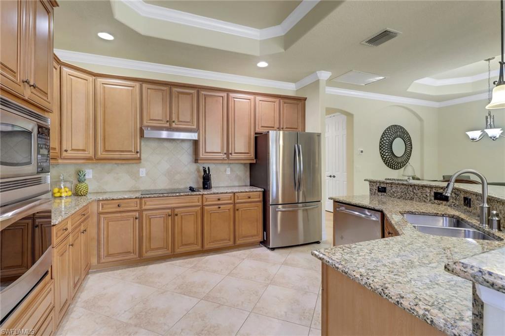9434 Piacere Way Property Photo 7