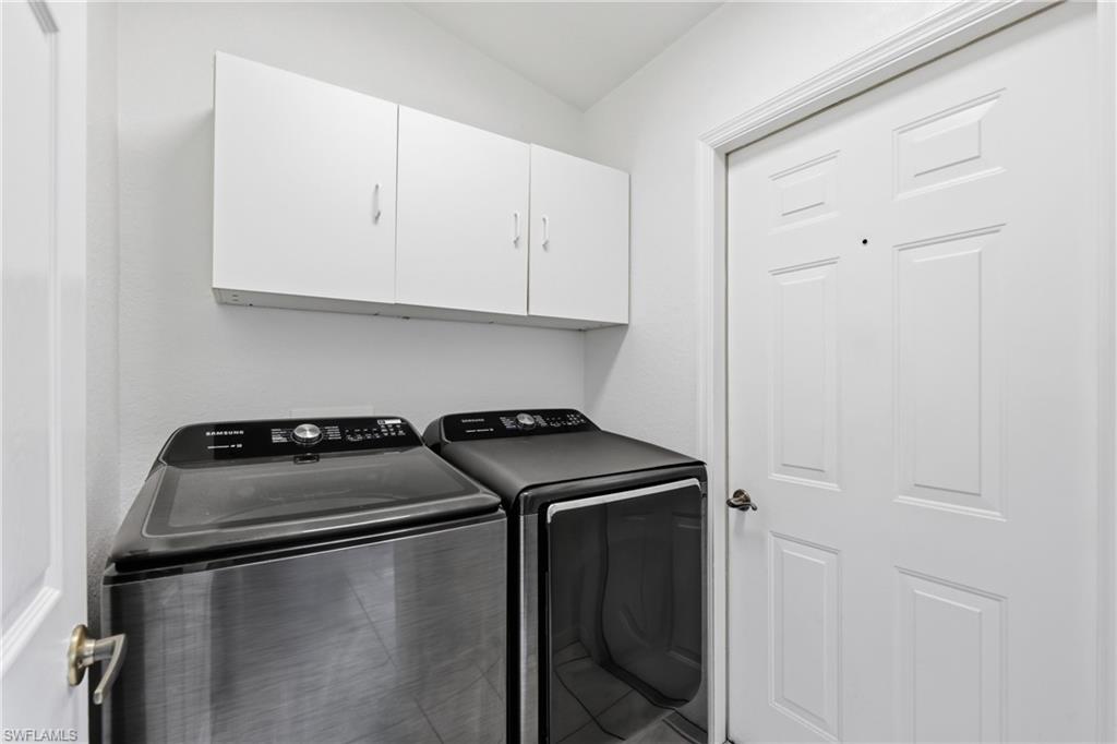 1768 Royal Cir 1402 Property Photo 27