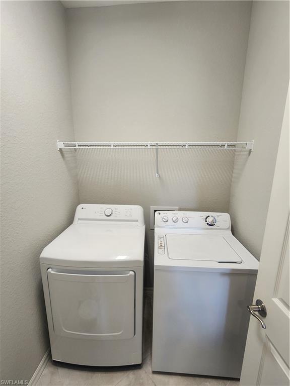 9071 Albion Ln N 5706 Property Photo 18